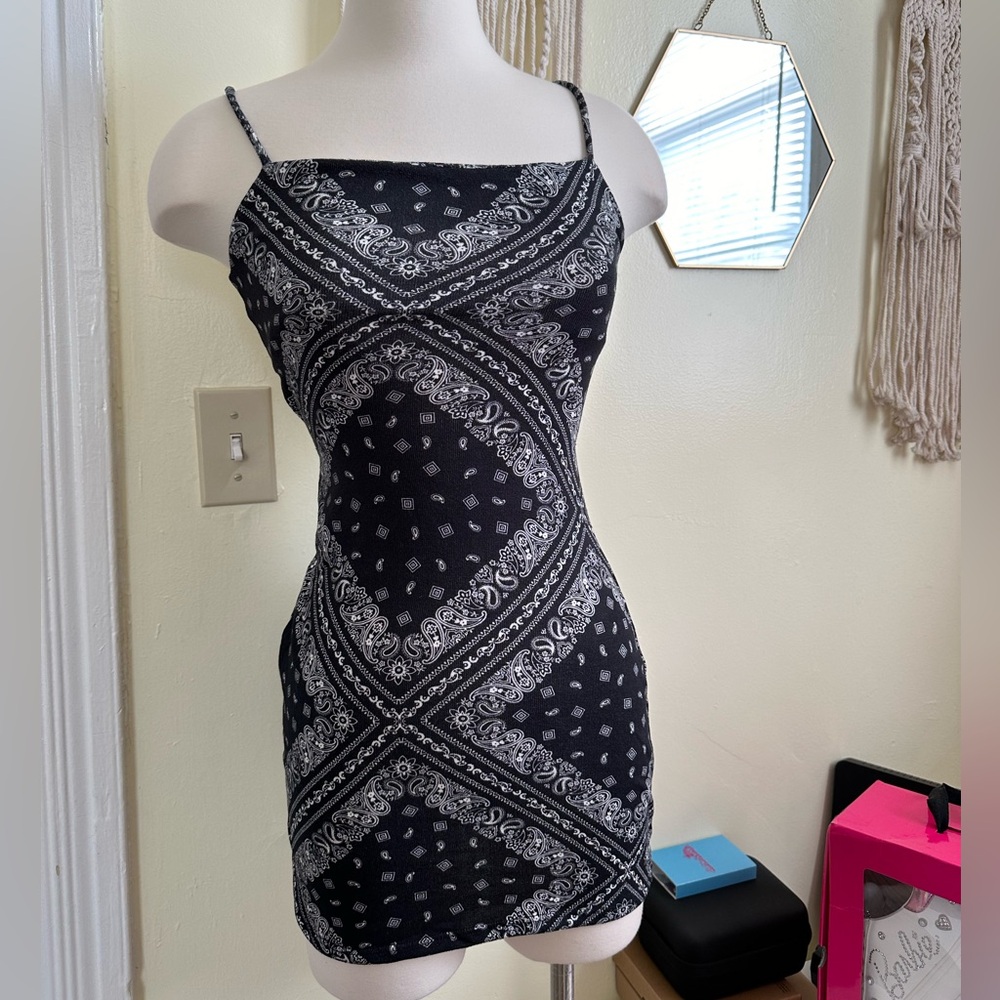 Windsor pattern mini dress